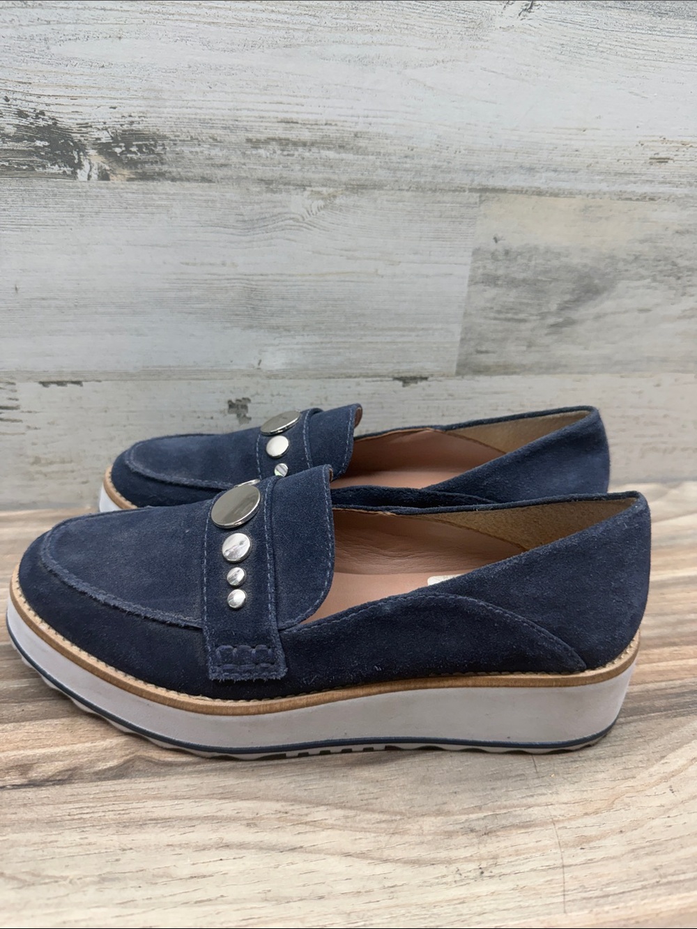 Bernardo Suede Leather Platform Loafer Slip On Shoes Women’s Size 8M